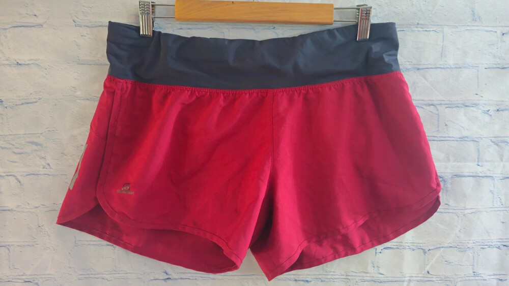 Salomon AdvancedSkin ActiveDry Running Shorts Red Size L